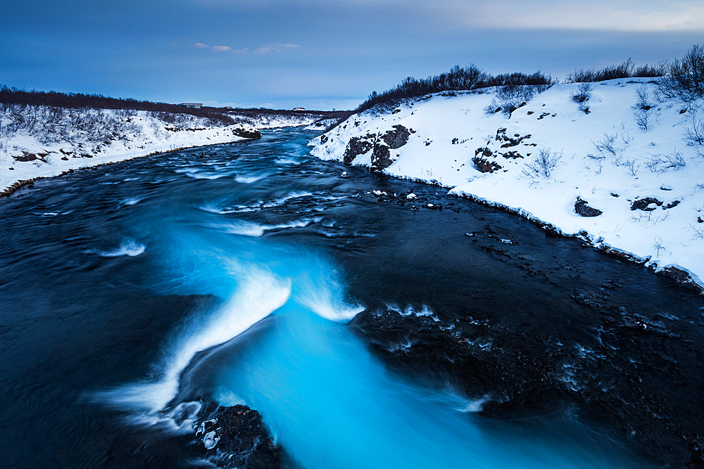 Br˙ar·rfoss Waterfall, Iceland, North Atlantic Ocean