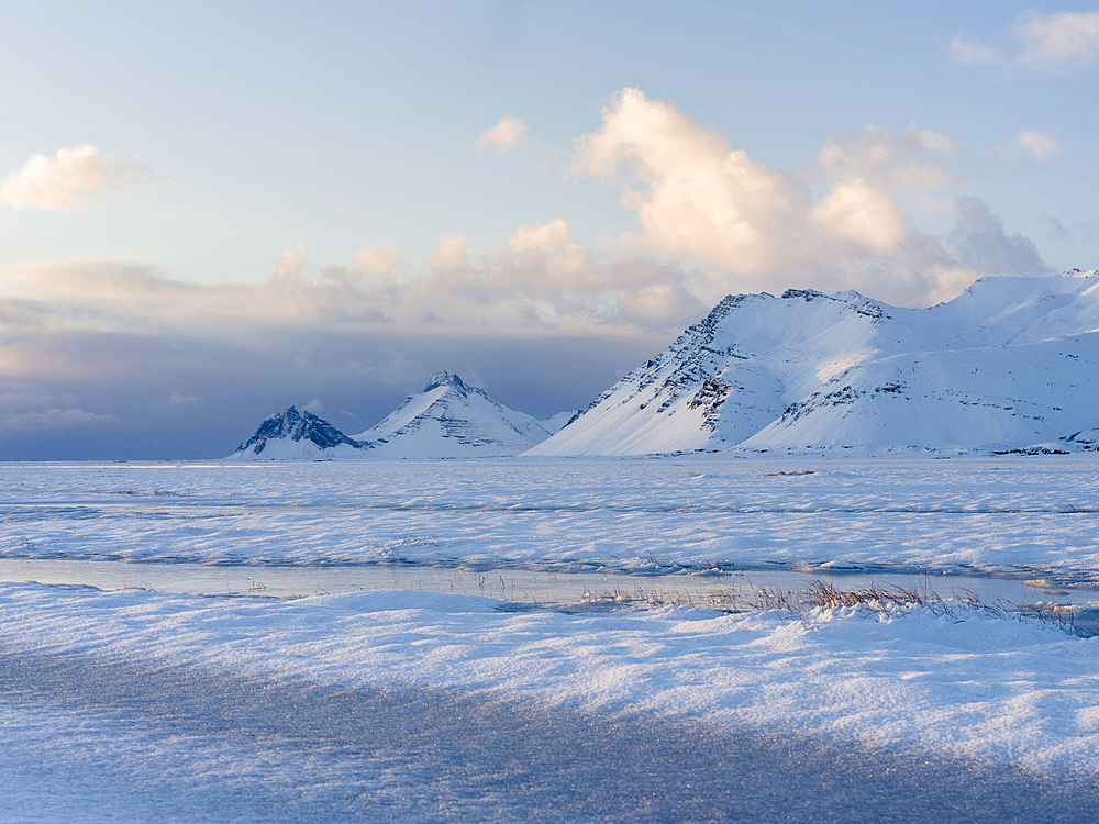 Landscape in the eastern fjords of Iceland between Hoefn and Djupivogur. europe, northern europe, iceland, february