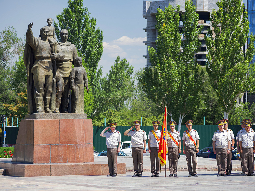 The victory square and the big memorial commemorating the great patriotic war, 2. world war. The capital Bishkek . Asia, Central Asia, Kyrgyzstan