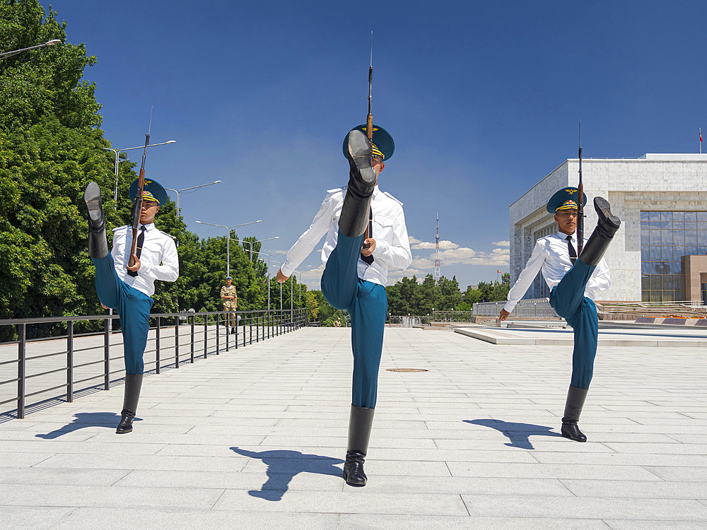 Changing of the guard. Ala Too square in the city center. The capital Bishkek . Asia, Central Asia, Kyrgyzstan