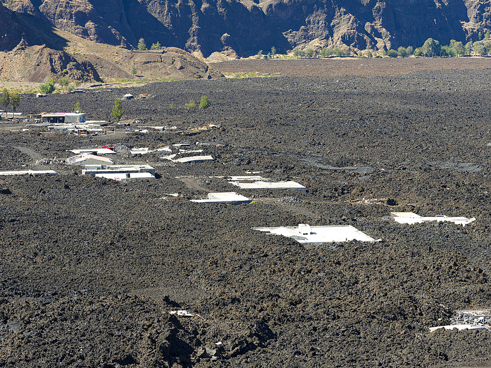 Villages Portela und Bangaeira in the Cha das Caldeiras, destroyed by a lavaflow in 2014/2015. Stratovolcano mount Pico do Fogo. Fogo Island (Ilha do Fogo), part of Cape Verde in the central atlantic.