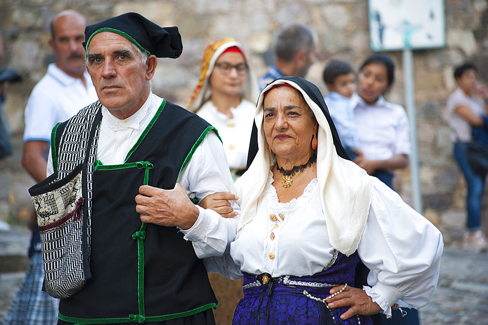 Typical dress of Terralba, Procession of Santa Maria de is Aquas, Sardara, Sardinia, Italy, Europe