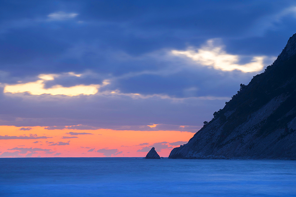 Monte Conero National Park, Seascape, Sunrise, Portonovo, Ancona, Marche, Italy, Europe