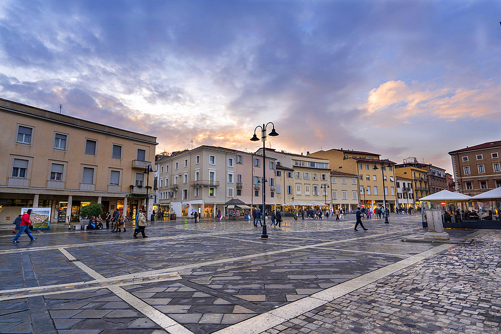 Piazza Tre Martiri square, Rimini, Emilia Romagna, Italy, Europe