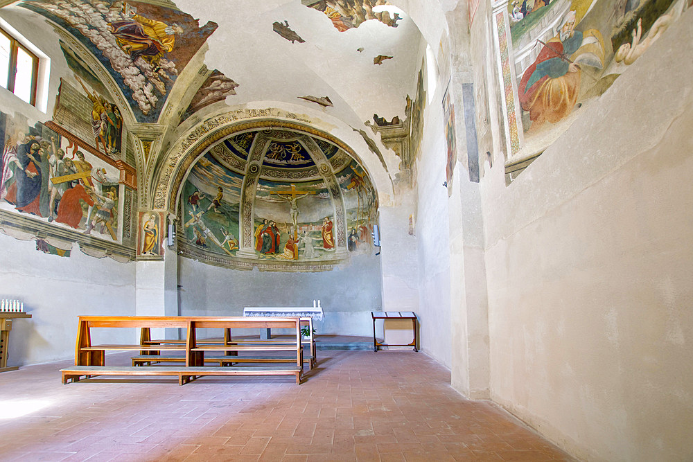 A Small Village of Art, The Chapel of Our Lady of Mercy, Frescoes by Giacomo Bonfini, Tortoreto Alta, Abruzzo, Italy, Europe