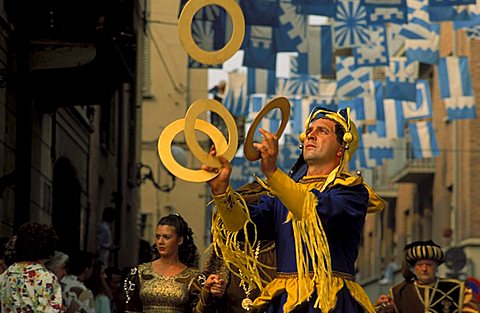 Juggler, Palio di Asti, Asti, Piemonte, Italy 