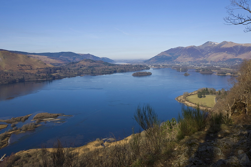 Derwent Water, Keswick, and Skiddaw Fell, from Surprise View, Lake District National Park, Cumbria, England, United Kingdom, Europe 