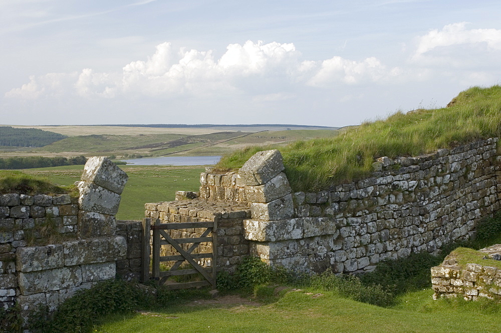 Hadrian's Wall, UNESCO World Heritage Site, Milecastle 37, North to Broomleagh Lough, Northumberland, England, United Kingdom, Europe