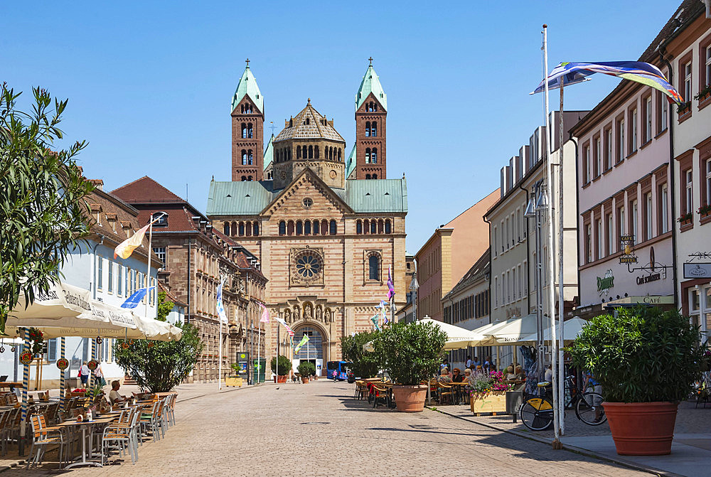 The 11th century Romanesque Cathedral, Domplatz, Speyer, Rhineland Palatinate, Germany, Europe