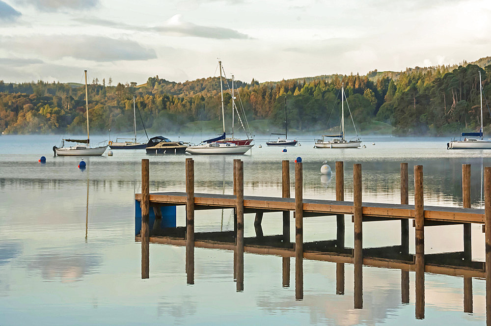 Windermere, Ambleside, morning light, Lake District National Park, UNESCO World Heritage Site, Cumbria, England, United Kingdom, Europe