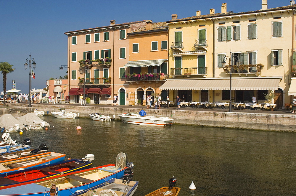 Harbourside area, Lazise, Lake Garda, Veneto, Italy, Europe