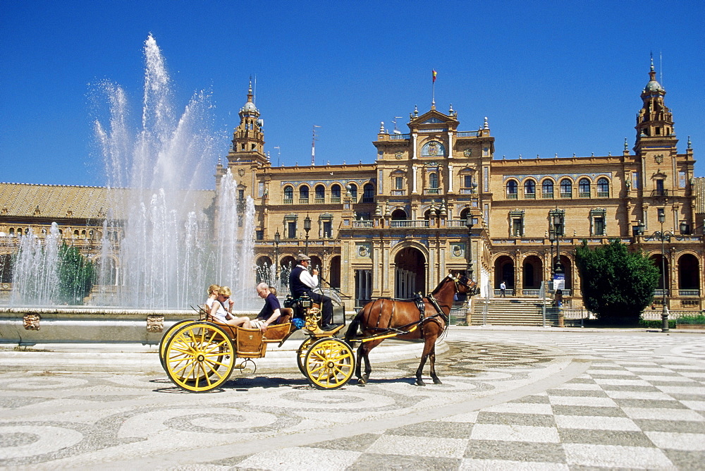 The Plaza de Espana, Seville, Andalucia (Andalusia), Spain, Europe