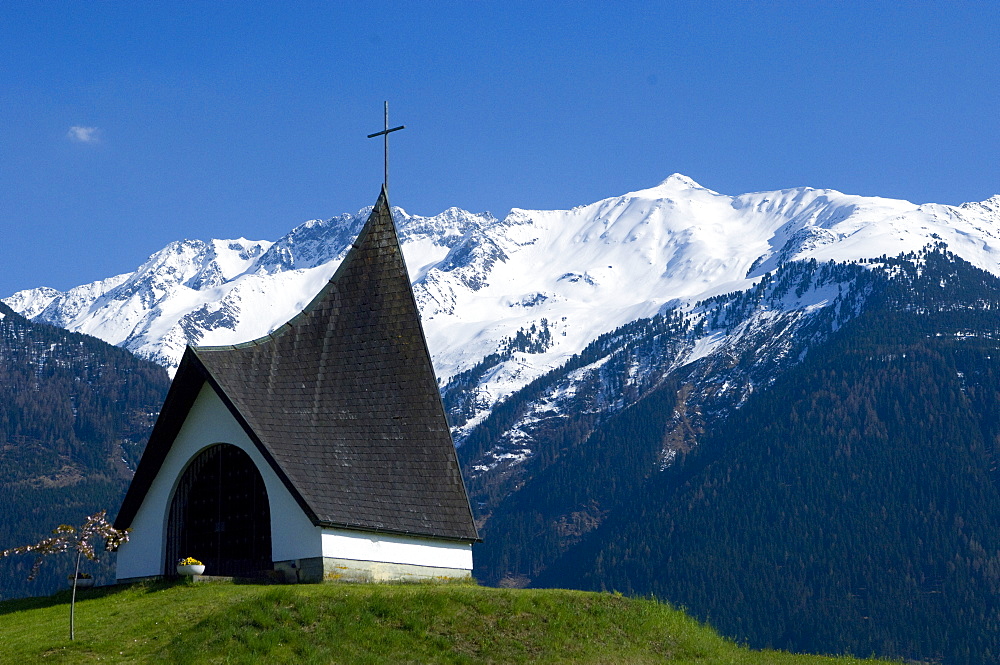 Church in the meadows near Mieming, Sonnenterrasse, Austria, Europe