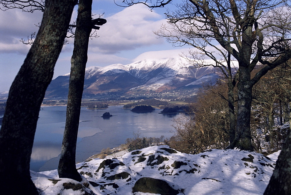 Derwentwater and Skiddaw in winter, Lake District National Park, Cumbria, England, United Kingdom, Europe