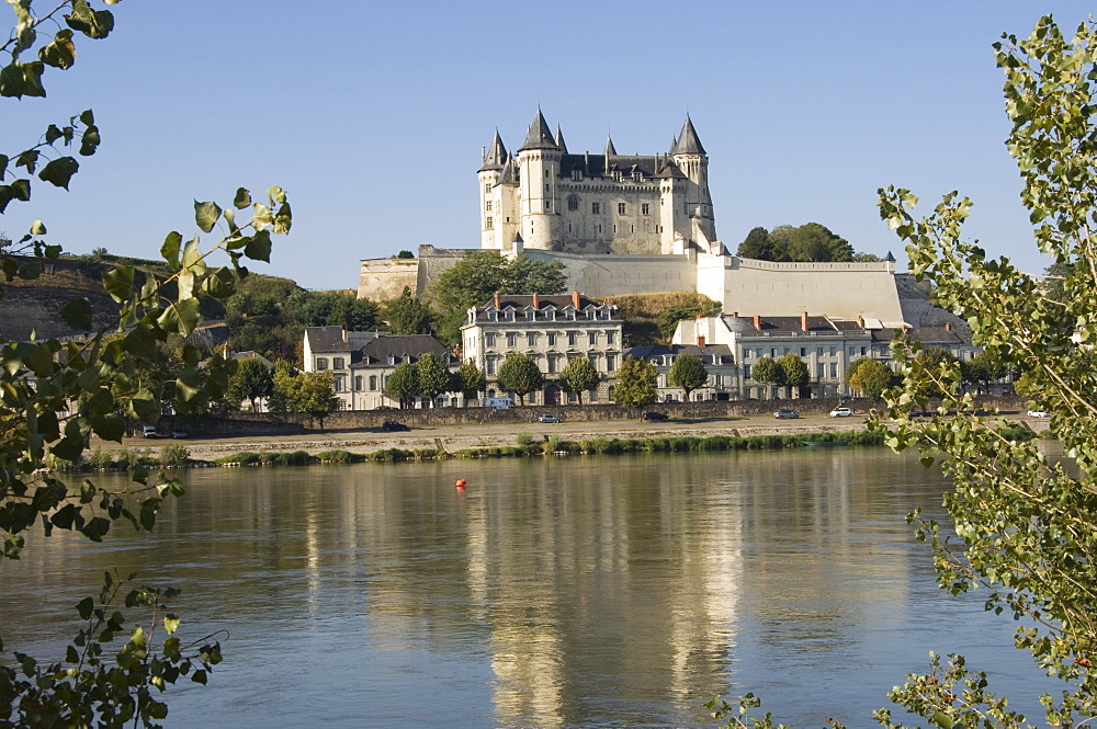 View across the River Loire to the Chateau de Saumur, Maine-et-Loire, Pays de la Loire, France, Europe