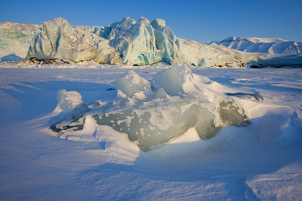 Glacier and glacier ice, Billefjord, Svalbard, Spitzbergen, Arctic, Norway, Scandinavia, Europe