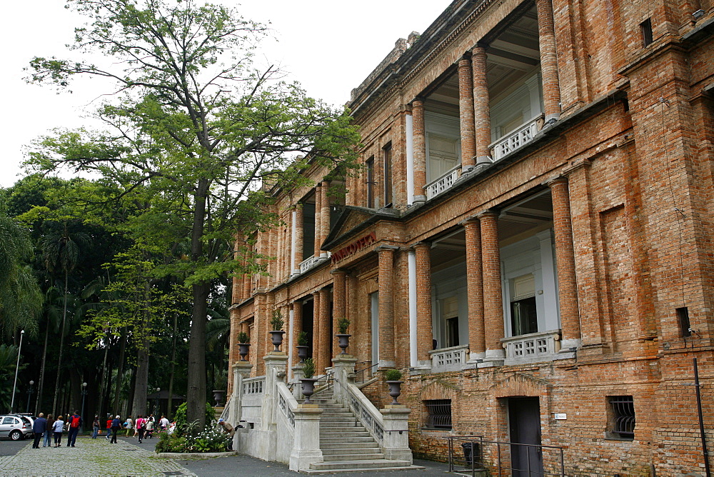 Pinacoteca do Estado (State Art Gallery), Sao Paulo, Brazil, South America 