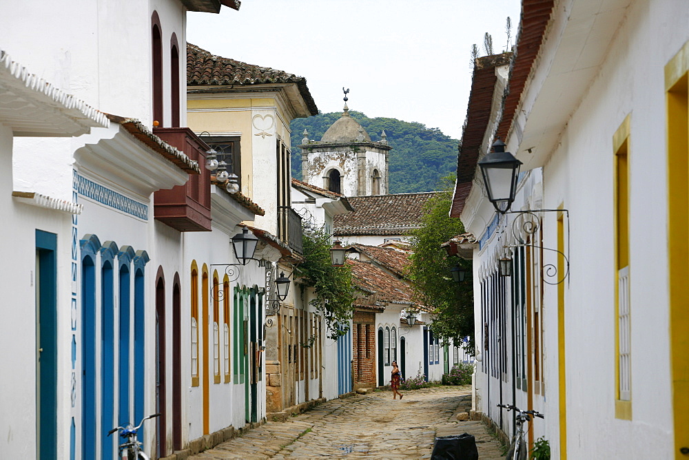 Typical colonial houses in the historic part of Paraty (Parati), Rio de Janeiro State, Brazil, South America