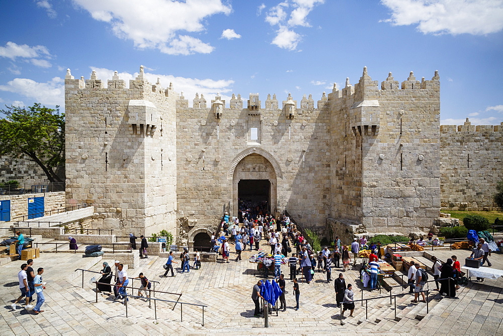 Damascus Gate in the Old City, UNESCO World Heritage Site, Jerusalem, Israel, Middle East 