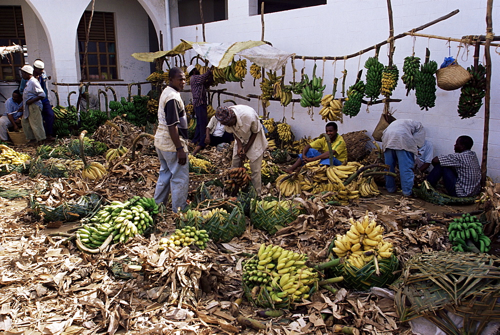 Bananas in the market, Stone Town, Zanzibar, Tanzania, East Africa, Africa