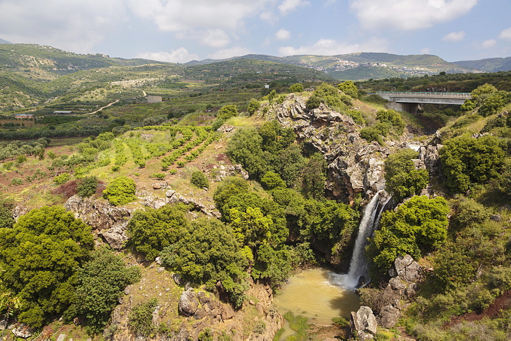 Sa'ar waterfall at the Hermon Nature Reserve, Golan Heights, Israel, Middle East 