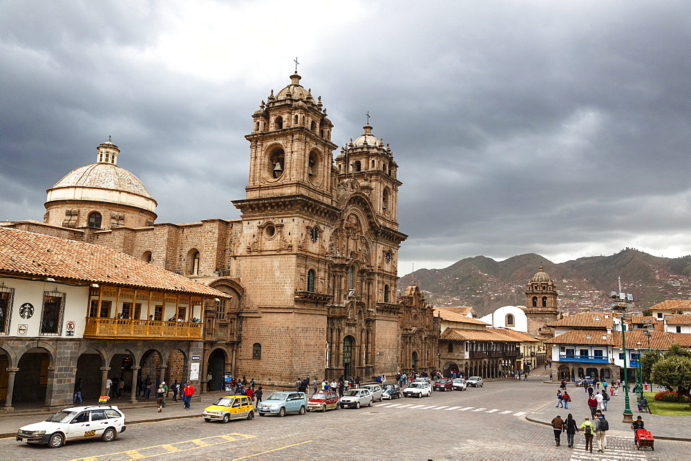 View over Iglesia de la Compania de Jesus church and La Merced church, Cuzco, UNESCO World Heritage Site, Peru, South America 