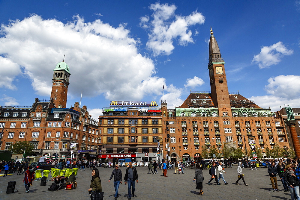 The city town hall, Radhuspladsen, Copenhagen, Denmark, Scandinavia, Europe