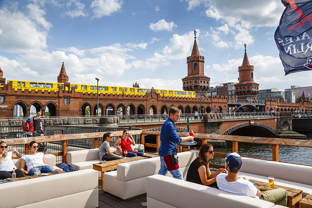 View over Oberbaum bridge (Oberbaumbrucke) Friedrichshain/Kreuzberg, Berlin, Germany, Europe