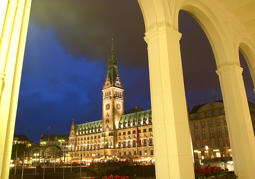 Hamburg City Hall in the Altstadt (Old Town), Hamburg, Germany, Europe