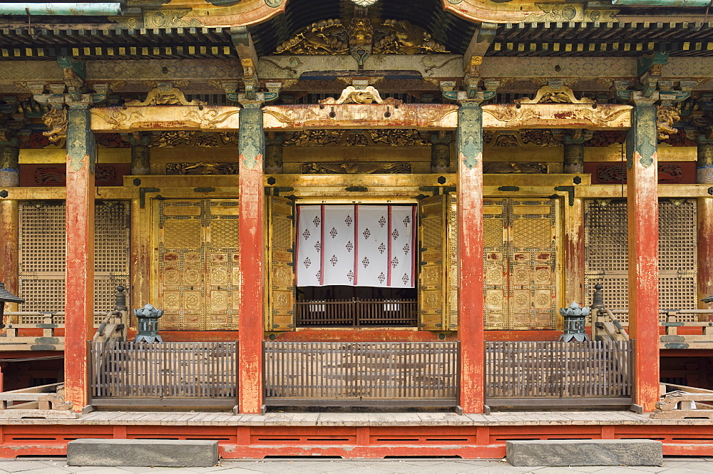 Ueno Toshogu Shrine, Tokyo, Central Honshu (Chubu), Japan, Asia