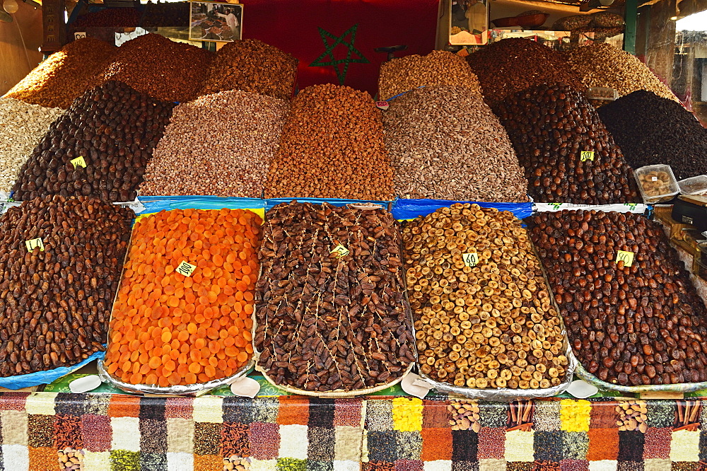 Fruit display, Marrakesh, Morocco, North Africa, Africa