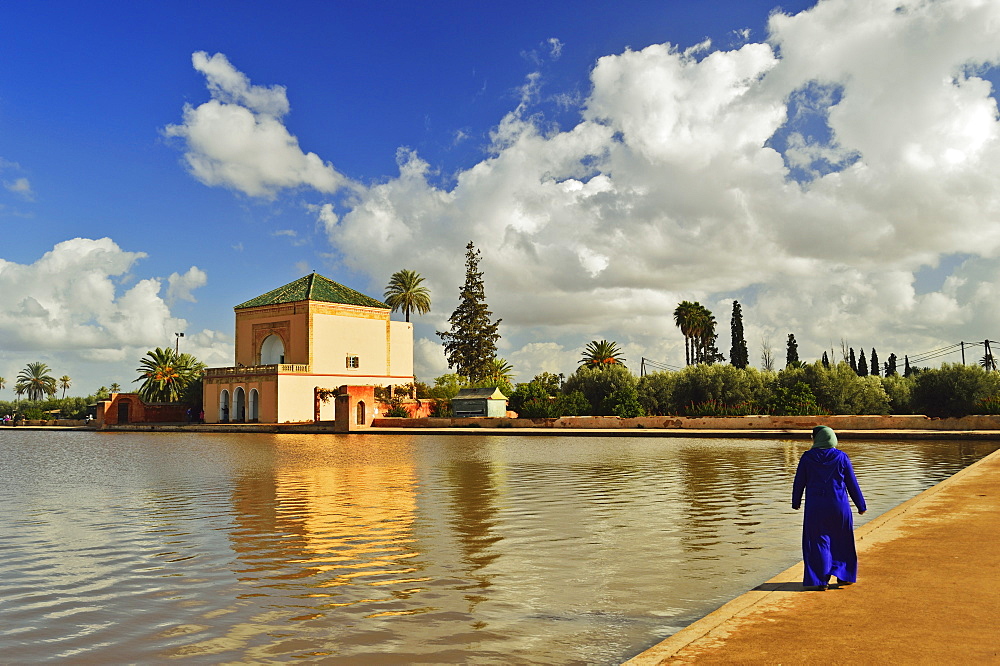 Saadian garden pavilion, La Menara (Menara Gardens), Marrakesh, Morocco, North Africa, Africa