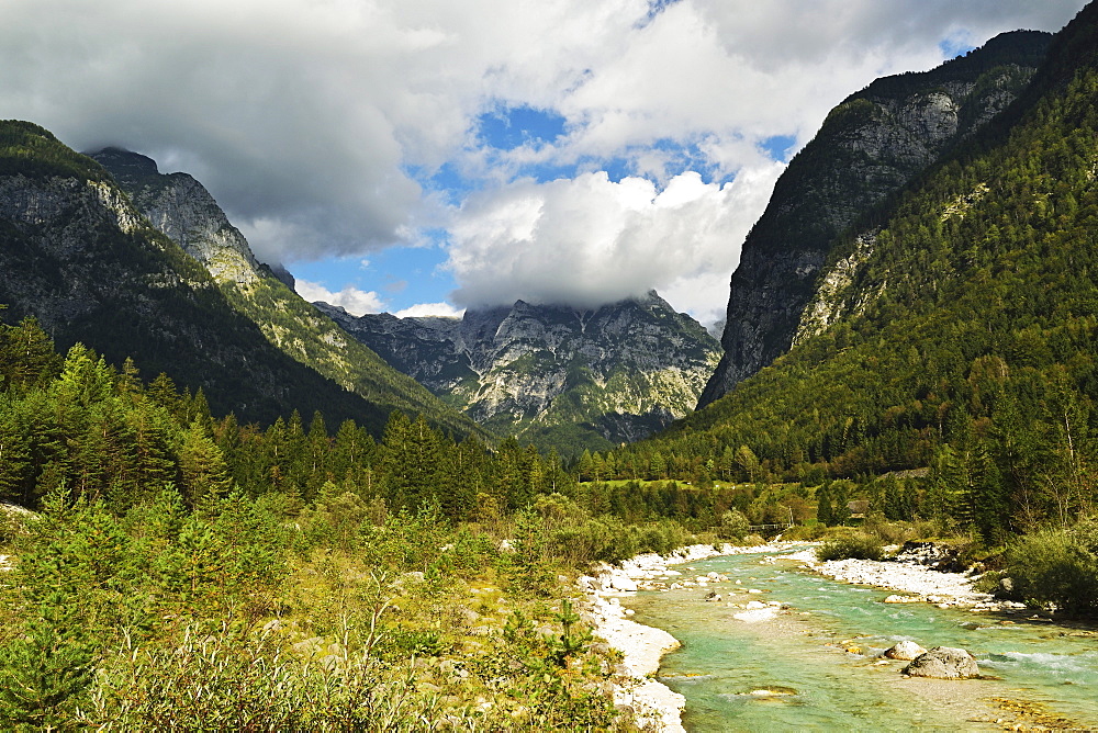 Soca River, Soca Valley, Slovenia, Europe