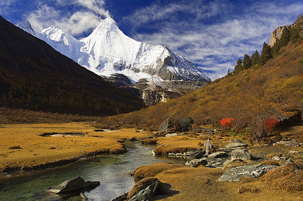 Yangmaiyong, Yading Nature Reserve, Sichuan Province, China, Asia