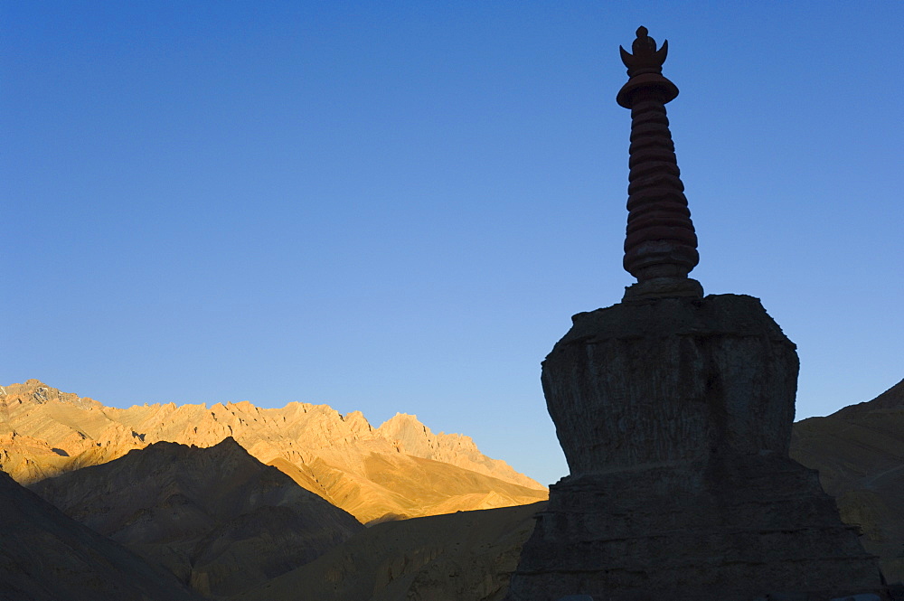 Chorten, Lamayuru gompa (monastery), Lamayuru, Ladakh, Indian Himalayas, India, Asia