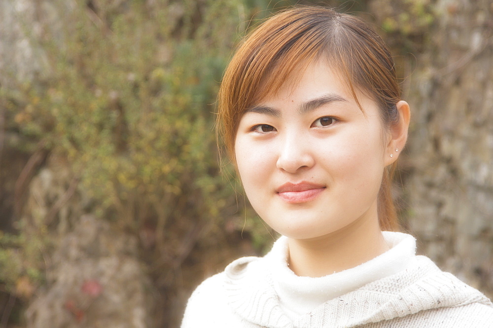 Portrait of a young Chinese woman, Huangshan City (Tunxi), Anhui Province, China, Asia