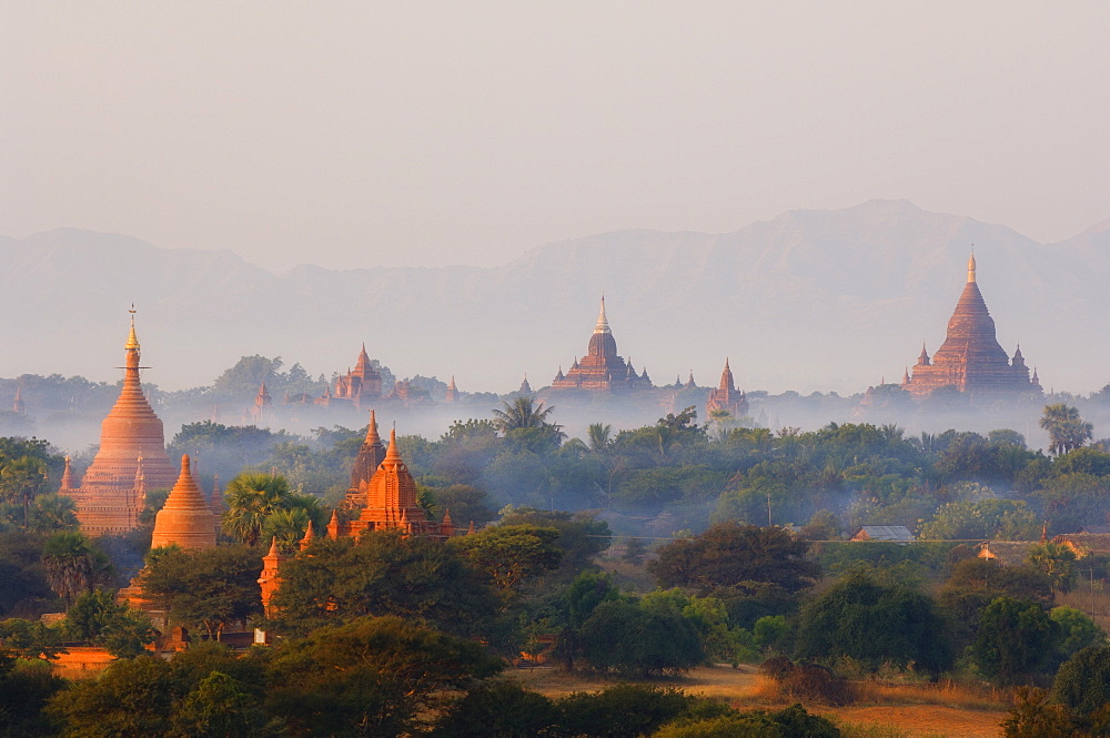 Bagan (Pagan), Myanmar (Burma), Asia