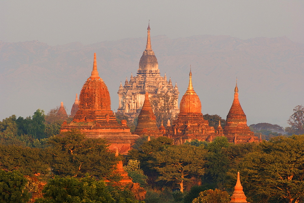 Bagan (Pagan), Myanmar (Burma), Asia