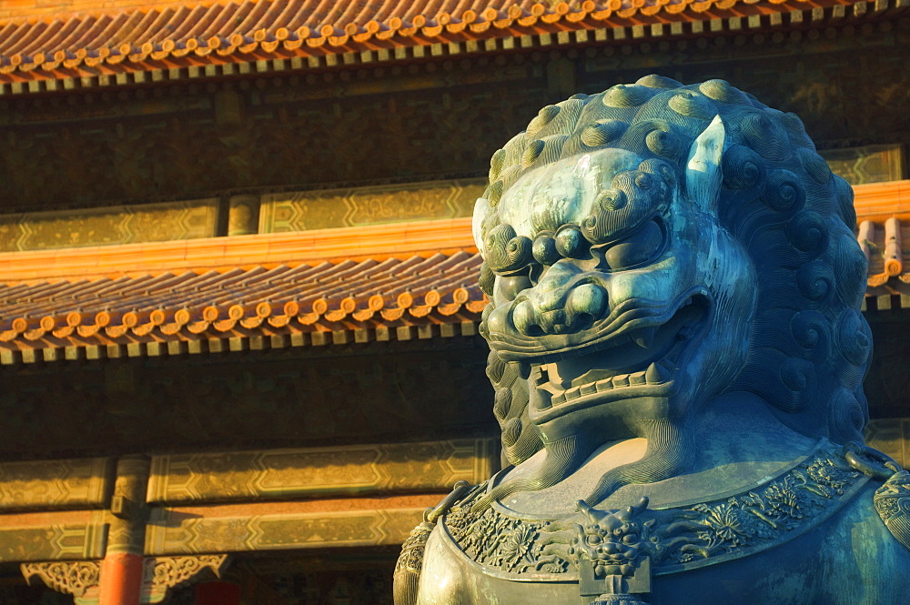 Statue, Forbidden City (Palace Museum), Beijing, China, Asia