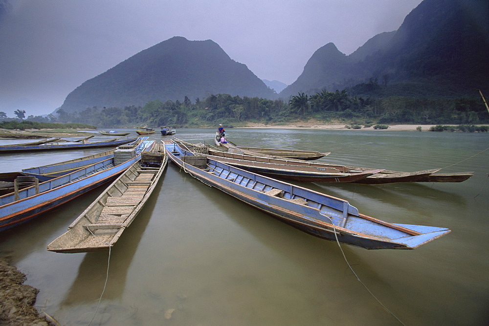 River boats, Muang Ngoi, Laos, Indochina, Southeast Asia, Asia