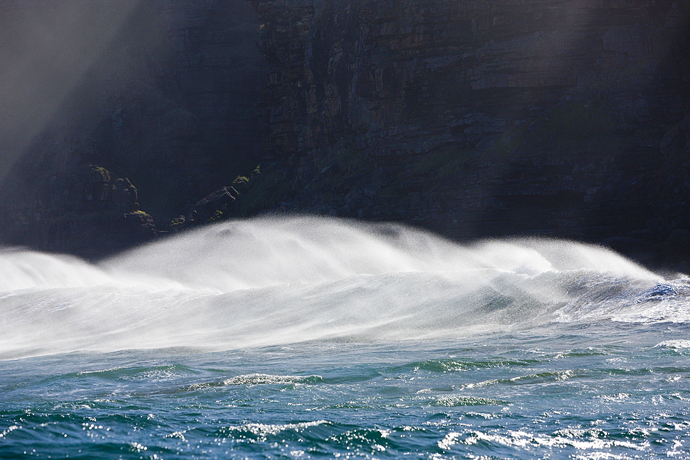 Breaking Waves, Indian Ocean, Wild Coast, South Africa