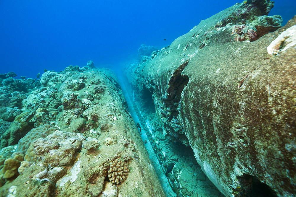 Chain of moored Buoy damages Reef, Christmas Island, Australia