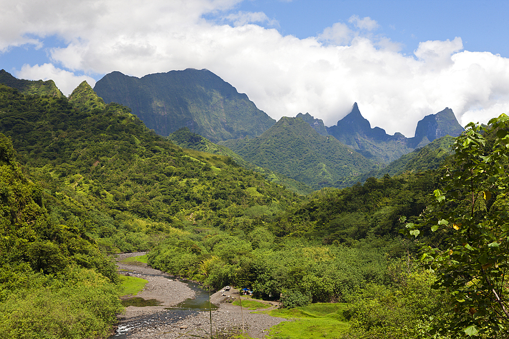 Impressions of Papenoo Valley, Tahiti, French Polynesia