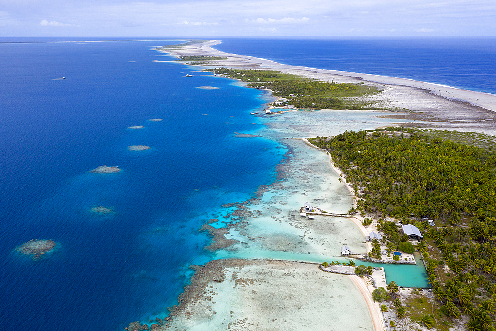 Impressions of Ahe Atoll, Tuamotu Archipel, French Polynesia