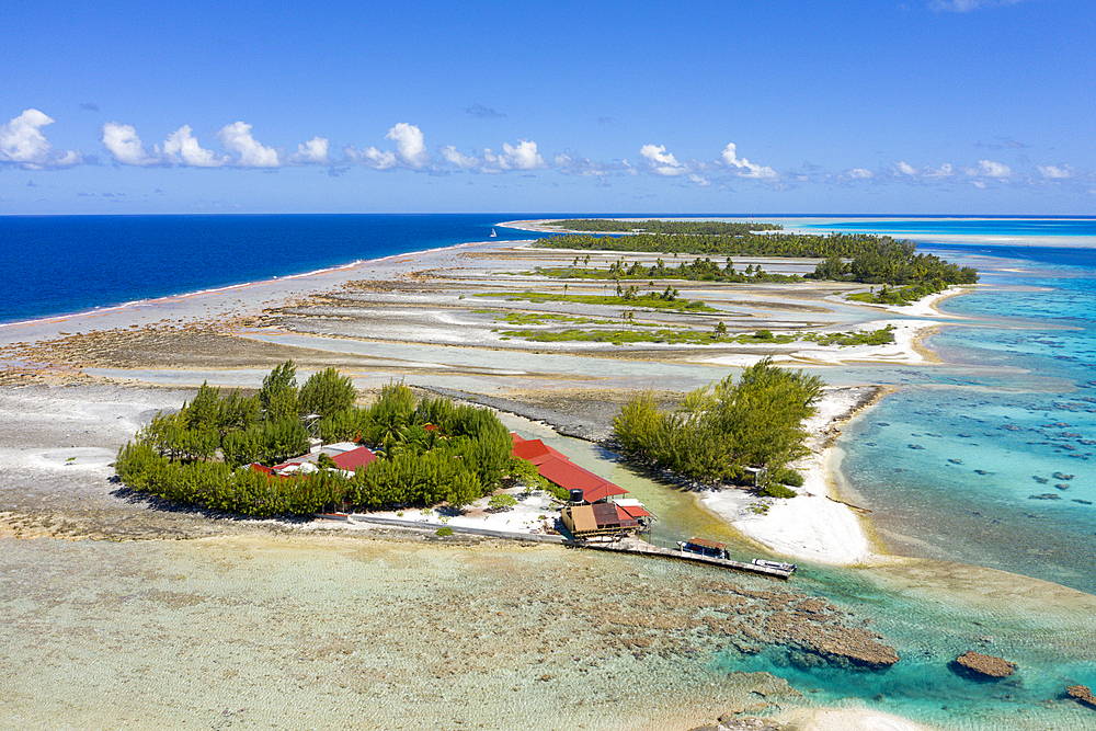 Impressions of Fakarava Atoll, Tuamotu Archipel, French Polynesia