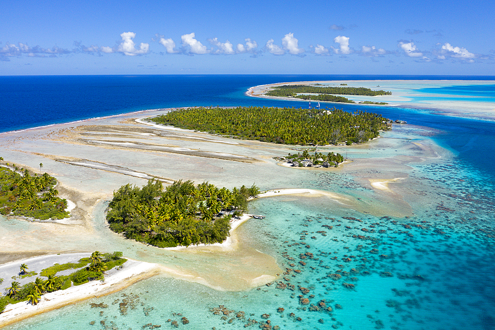 Impressions of Fakarava Atoll, Tuamotu Archipel, French Polynesia