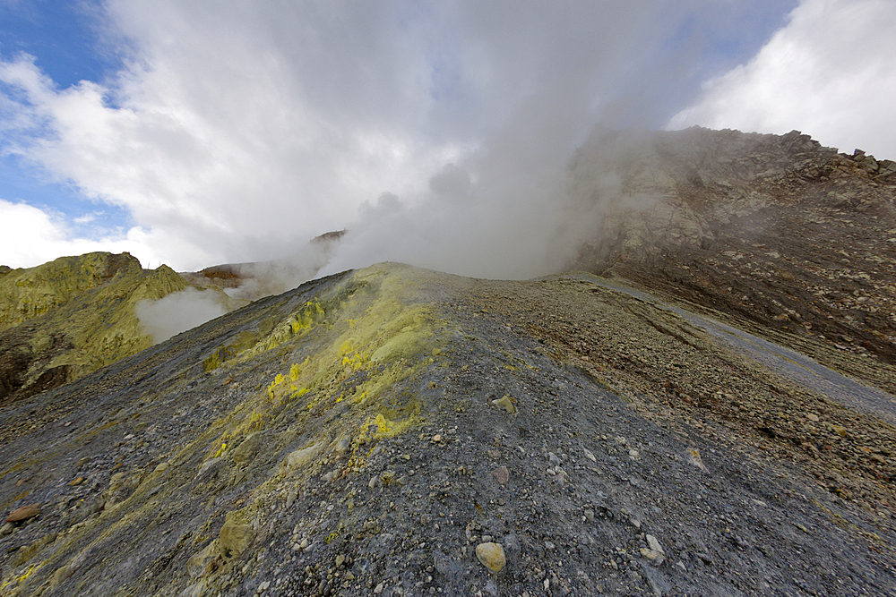 Garbuna Volcano, Kimbe Bay, New Britain, Papua New Guinea