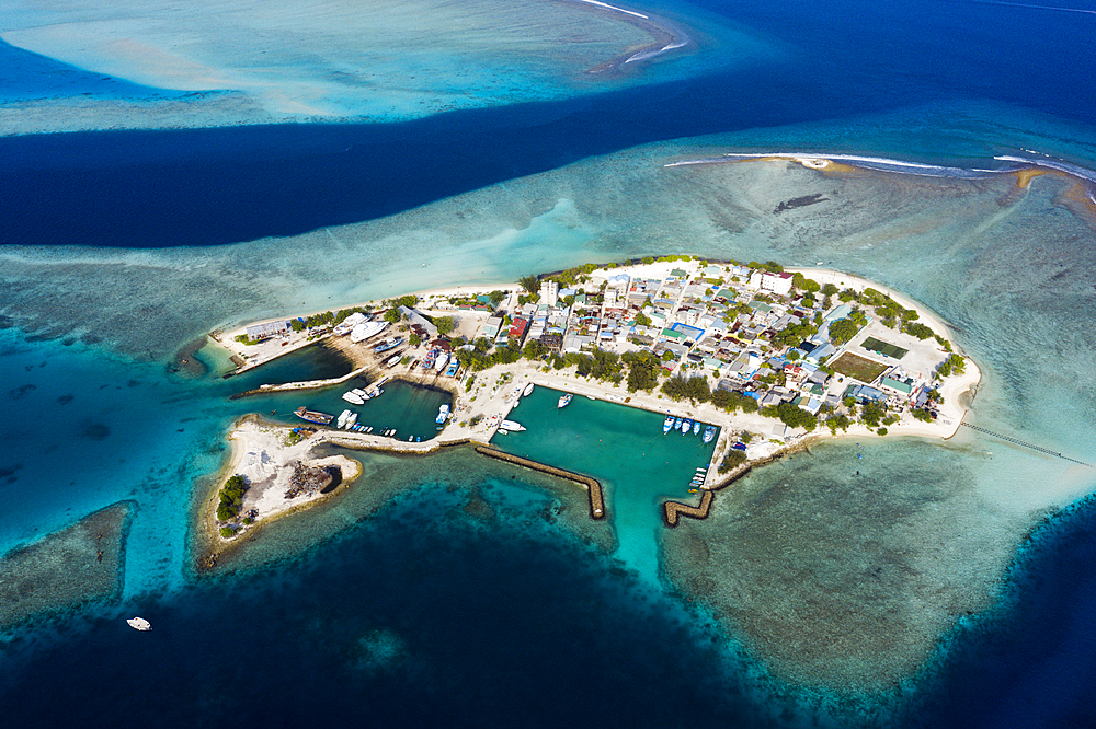 Inhabited Island Gulhi, South Male Atoll, Indian Ocean, Maldives