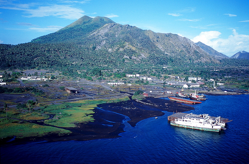 Rabaul destroyed by volcanic eruption, Papua New Guinea, New Britain