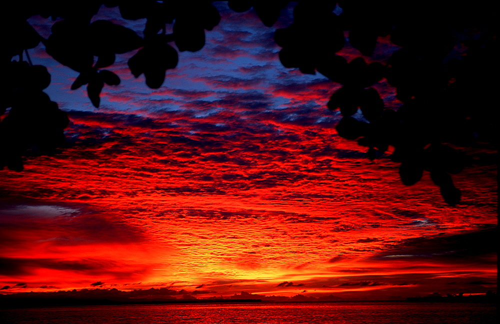 Dawn, Papua New Guinea, New Ireland, Neu Irland